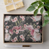 ピンクのバラの汚れ – 黒の背景 薄葉紙 (ギフト)