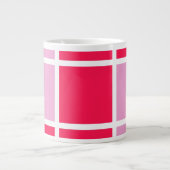 ピンクのバラの白い線の正方形ジオメトリック ジャンボコーヒーマグカップ (正面)