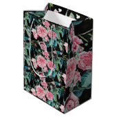 ピンクのバラの花の水の色絵を描のアートバラ ミディアムペーパーバッグ (裏面アングル)