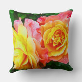ピンクのバラの花フローラ油絵 クッション (裏面)