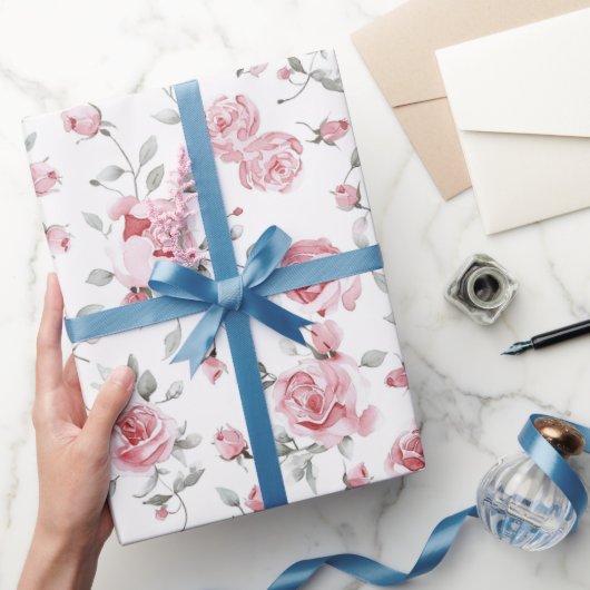 ピンクのバラの花飾り ブライズシャワー ラッピングペーパー (ギフト)