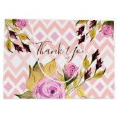 ピンクのバラパターン（の模様が）ある ラージペーパーバッグ (裏面)