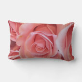 ピンクのバラ枕 ランバークッション (裏面)