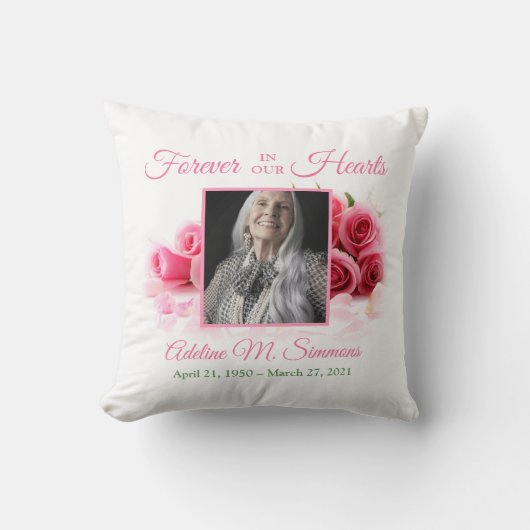 ピンクのバラ記念枕 クッション (正面)