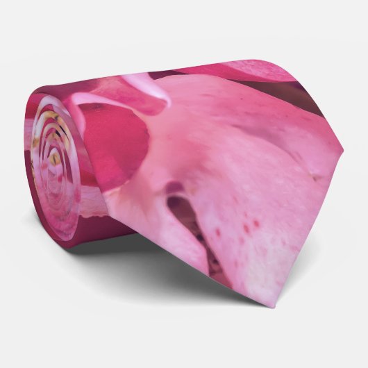 ピンクのバラ ネクタイ (ロール)