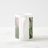 ピンクのバラ ボーンチャイナマグカップ (裏面)