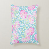 ピンクのバラ、白い蝶ブルーアクセントピロー アクセントクッション (正面(垂直))