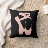 ピンクのバレエポイントシューズ クッション (ブランケット)