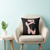 ピンクのバレエポイントシューズ クッション (椅子)