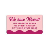 ピンクのバーガンディ波縁ど動差出人住所 ラベル (正面)
