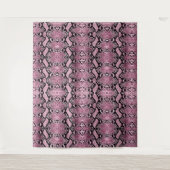 ピンクのパイソン蛇皮の背景 タペストリー (正面)