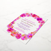 ピンクのパンジーの水色の花結婚の金ゴールド 箔招待状 (回転した状態)