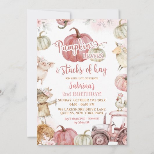 ピンクのパンプキ離れンの誕生日と干し草のスタック 招待状 (正面)