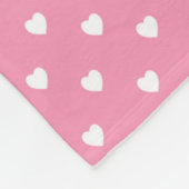 ピンクのパーソナライズの白いハート フリースブランケット (角)