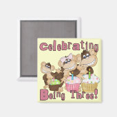 ピンクのパーティーモンキー3rd誕生日Tシャツとギフト マグネット (正面/裏面)