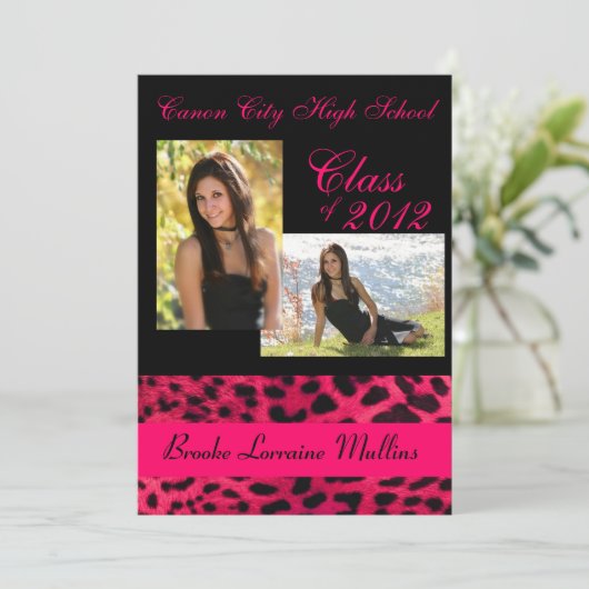 ピンクのヒョウのアニマルプリントの卒業の発表 招待状 (スタンド正面)