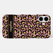 ピンクのヒョウ柄にゴールド箔押しのモノグラム Case-Mate iPhoneケース (裏面 (横))