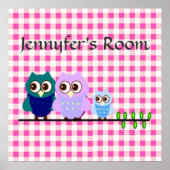 ピンクのビシーのポスターのフクロウの家族 ポスター (正面)