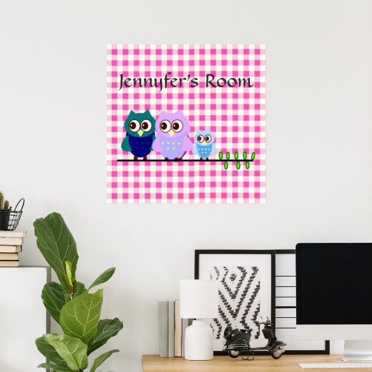 ピンクのビシーのポスターのフクロウの家族 ポスター (ホームオフィス)