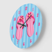 ピンクのビーチサンダル ラージ壁時計 (傾斜)