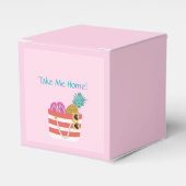 ピンクのビーチ用品 フェイバーボックス (正面サイド)