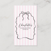 ピンクのピンストライプのリボンドードルジュエリー設計者 名刺 (正面)