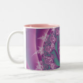 ピンクのフラクタル旋回 ツートーンマグカップ (左)