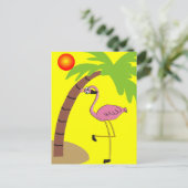 ピンクのフラミンゴとヤシの木の贈り物 ポストカード (スタンド正面)