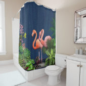 ピンクのフラミンゴクラシックの青と緑 シャワーカーテン (インサイチュ)