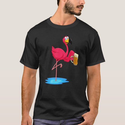 ピンクのフラミンゴ飲みビールドライカー夏の雰囲気 Tシャツ (正面)