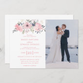 ピンクのフローラカスタムとカップルの結婚写真 招待状 (正面/裏面)