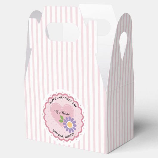 ピンクのフローラストライプバレンタイン フェイバーボックス (オープン)