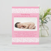 ピンクのフローラダマスク写真Sip N参照ベビーシャワー 招待状 (スタンド正面)