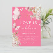 ピンクのフローラバタフライラブイン開花ブライダルシャワー 招待状 (スタンド正面)