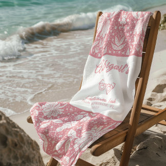 ピンクのフローラバチェロレッテウィリアムモリスパターン ビーチタオル