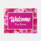 ピンクのフローラパーソナライズされた入場の歓迎 ドアマット (正面)