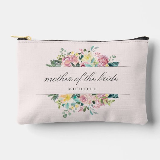 ピンクのフローラブーケマザーオブザブライドギフト アクセサリーポーチ (正面)