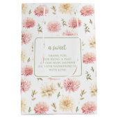 ピンクのフローラベビーの開花感謝していユー抱き枕 ミディアムペーパーバッグ (裏面)