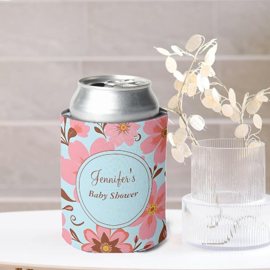 ピンクのフローラムード – パステルヴィベス – レトロ花 缶クーラー