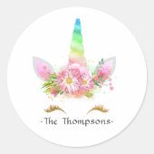 ピンクのフローラレインボーユニコーンベビーシャワー ラウンドシール (正面)