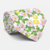 ピンクのフローラレモンのパターン ネクタイ (ロール)