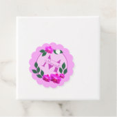 ピンクのフローラヴィンテージパーソナライズされた名イニシャル フェイバータグ (インサイチュ)