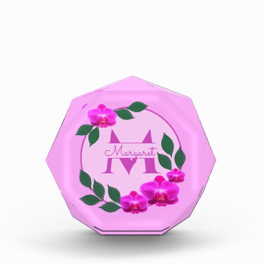 ピンクのフローラヴィンテージパーソナライズされた名イニシャル フォトブロック (正面)