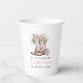 ピンクのフローラ女性のカーボーイブーツと緑のベイシャワー 紙コップ (正面)