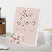 ピンクのフローラ書道の愛は甘いサイン 台座サイン (インサイチュ)