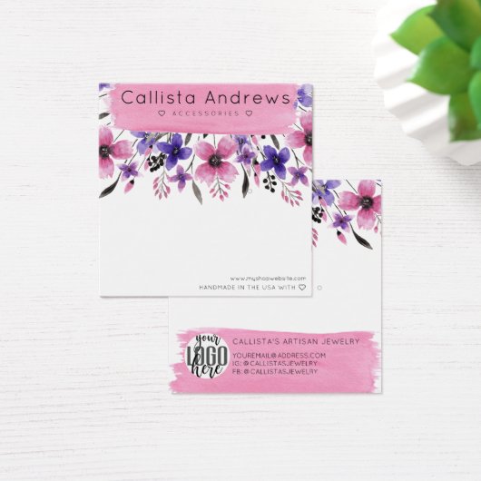 ピンクのフローラ水色ブラシストロークイヤリング表示 (デスク)