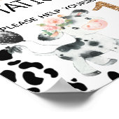 ピンクのフローラ牛と牛のプリント誕生日パーティーサイン ポスター (角)