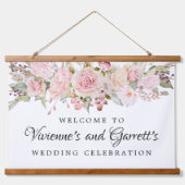 ピンクのフローラ結婚の歓迎 吊り下げ型タペストリー (正面)