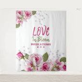 ピンクのフローラ結婚の背景 タペストリー (正面)