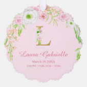 ピンクのフローラ金ゴールドレター"L"モノグラム誕生統計 オーナメントカード (正面)